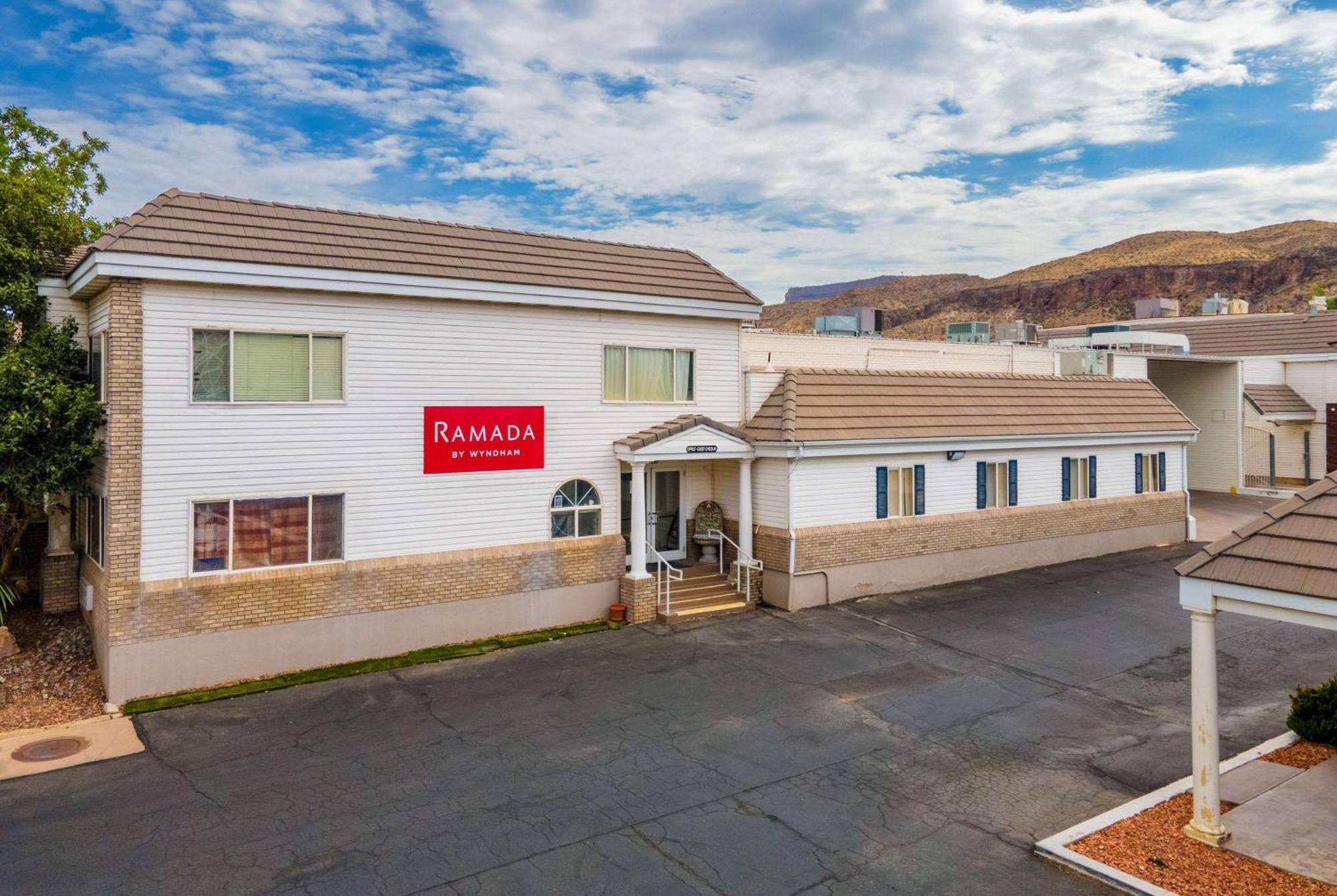 Ramada By Wyndham La Verkin Zion National Park Экстерьер фото